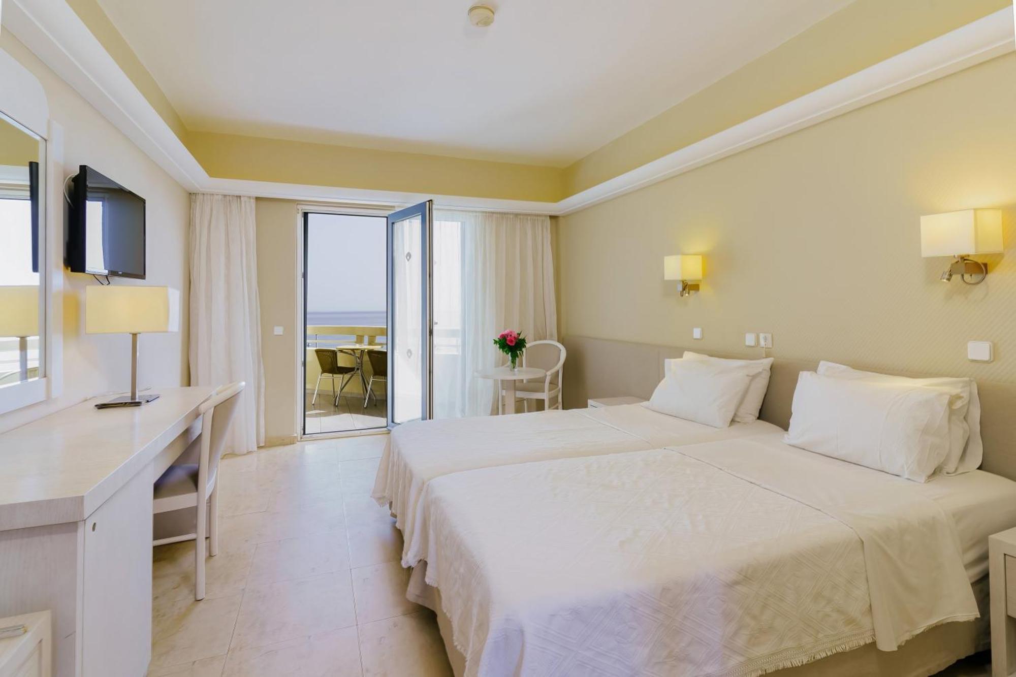 Pearl Beach Rethymno  Exterior photo